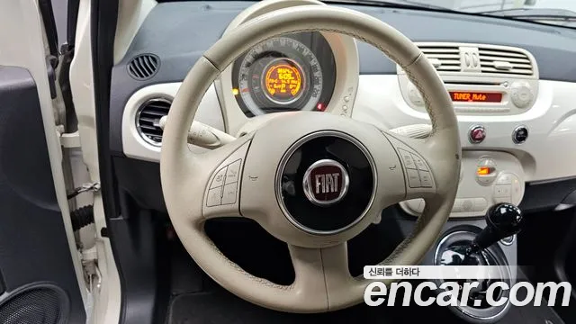 Fiat 500 2015 — фото 13