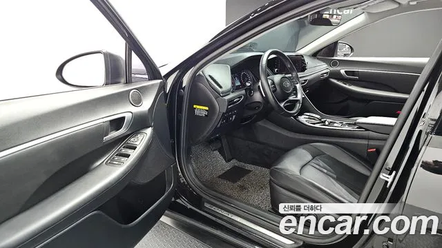 Hyundai Sonata 2020 — фото 11