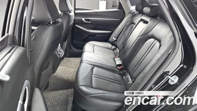 Hyundai Sonata 2020 — фото 12