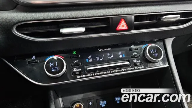 Hyundai Sonata 2020 — фото 18