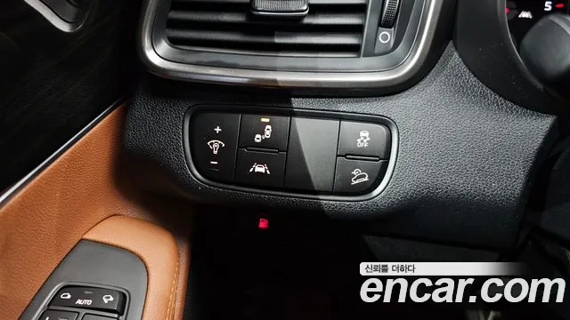 Kia Sorento 2020 — фото 16