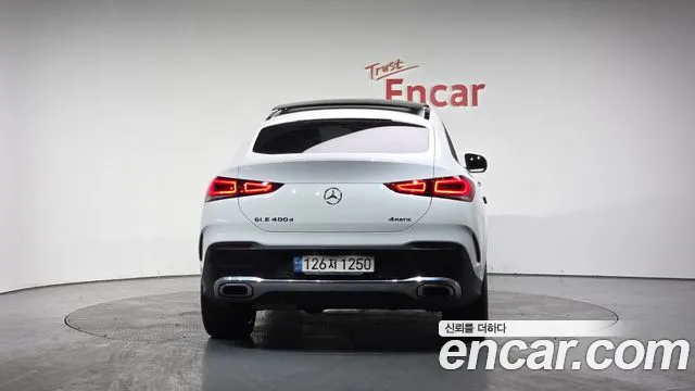Mercedes-Benz GLE-Class 2022 — фото 3