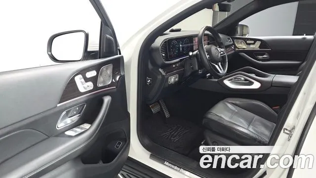 Mercedes-Benz GLE-Class 2022 — фото 11