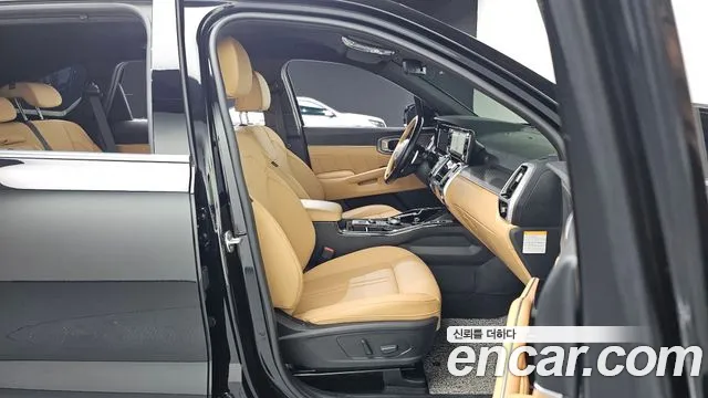 Kia Sorento 2023 — фото 12