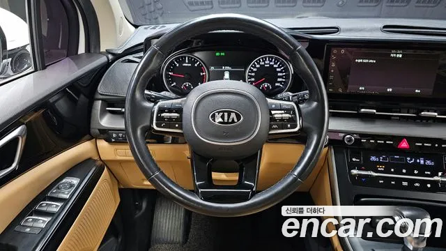 Kia Canival 2021 — фото 13