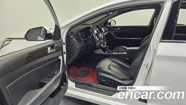 Hyundai Sonata 2016 — фото 10