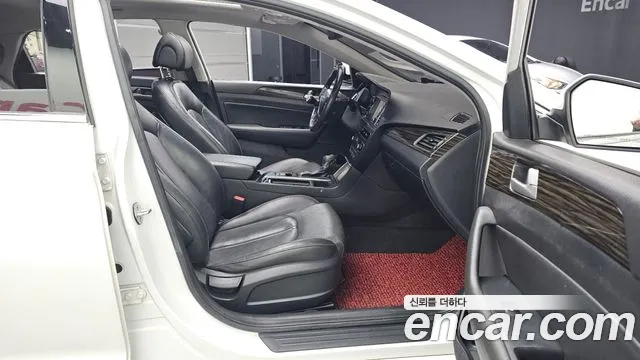 Hyundai Sonata 2016 — фото 11