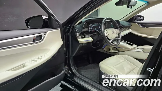 Hyundai Grandeur 2022 — фото 11