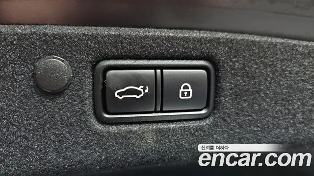 Hyundai Grandeur 2022 — фото 18