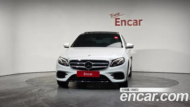 Mercedes-Benz E-Class 2019 — фото 3