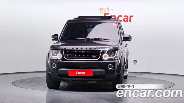 Land Rover Discovery 2016 — фото 3