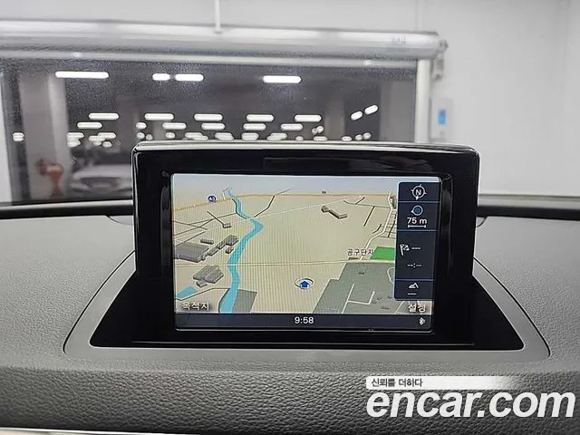 Audi Q3 2014 — фото 15