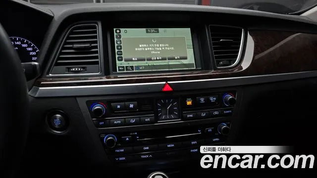 Hyundai Genesis 2016 — фото 14