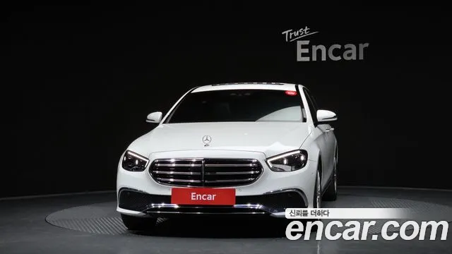 Mercedes-Benz E-Class 2021 — фото 3