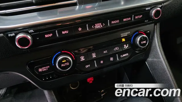 Kia Niro 2020 — фото 17
