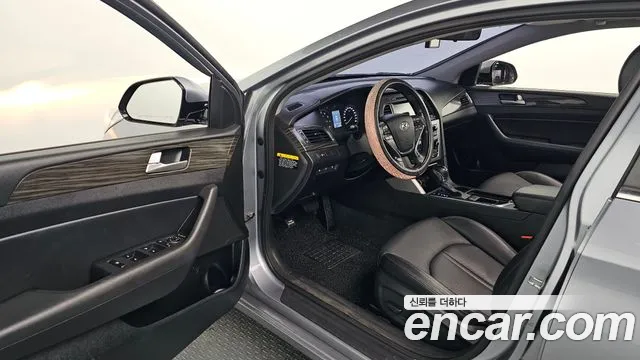 Hyundai Sonata 2015 — фото 11