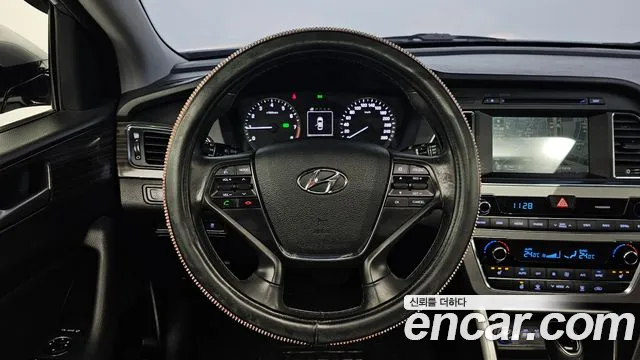 Hyundai Sonata 2015 — фото 13
