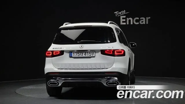 Mercedes-Benz GLB-Class 2020 — фото 4