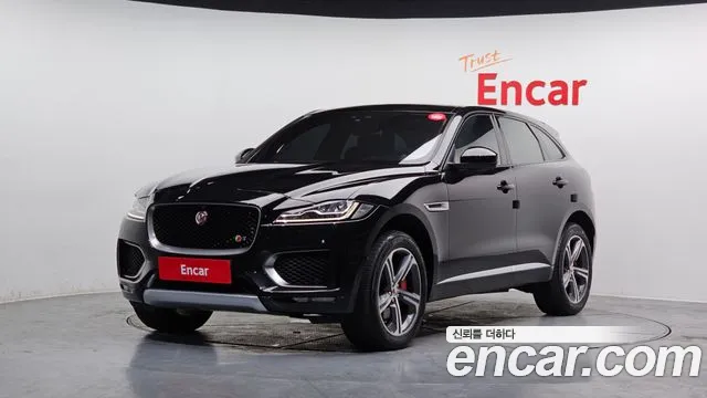 Jaguar F-PACE 2017 — фото 1