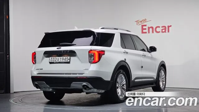 Ford Explorer 2020 — фото 2