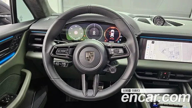 Porsche Macan 2025 — фото 13