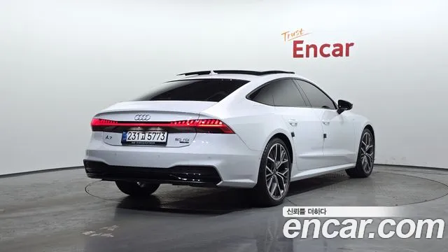 Audi A7 2025 — фото 2