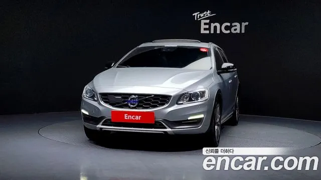 Volvo V60 2016 — фото 3