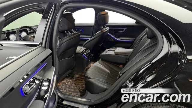 Mercedes-Benz S-Class 2025 — фото 11