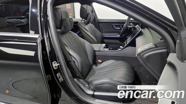 Mercedes-Benz S-Class 2025 — фото 12