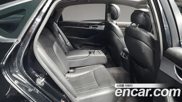Hyundai Genesis 2015 — фото 12