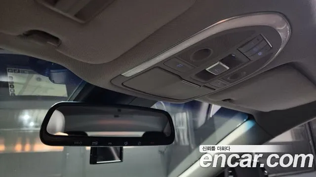 Hyundai Genesis 2015 — фото 16