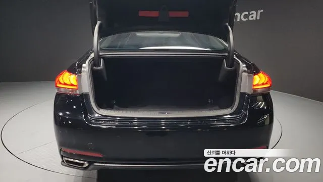 Hyundai Genesis 2015 — фото 20