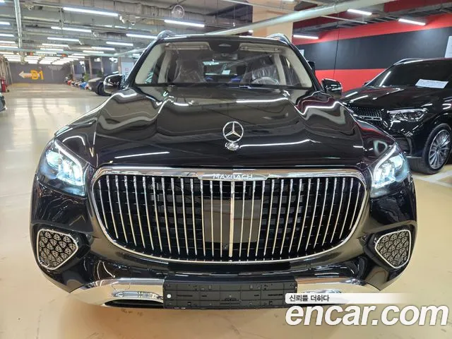 Mercedes-Benz GLS-Class 2026 — фото 4