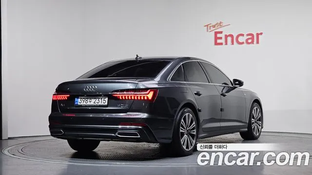 Audi A6 2019 — фото 2