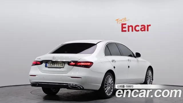 Mercedes-Benz E-Class 2021 — фото 2