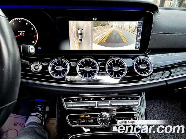 Mercedes-Benz CLS-Class 2019 — фото 16
