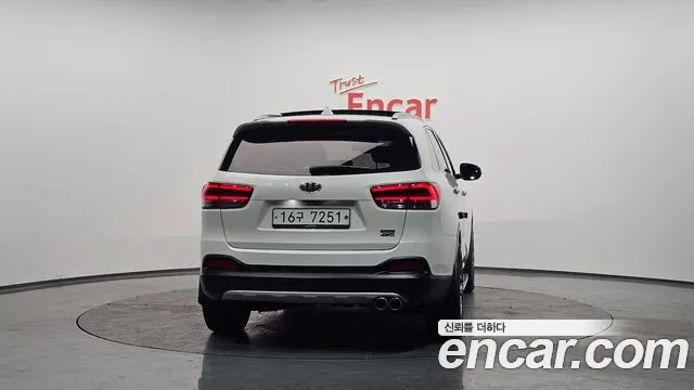 Kia Sorento 2015 — фото 3