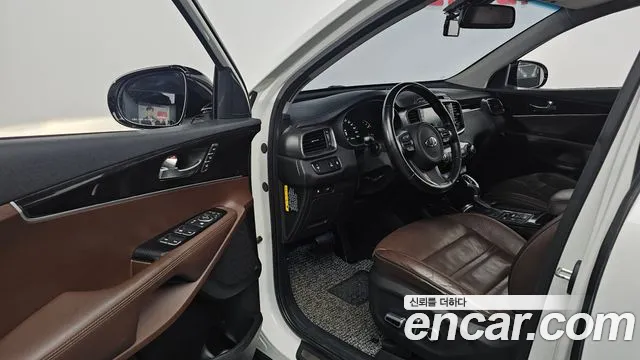 Kia Sorento 2015 — фото 10