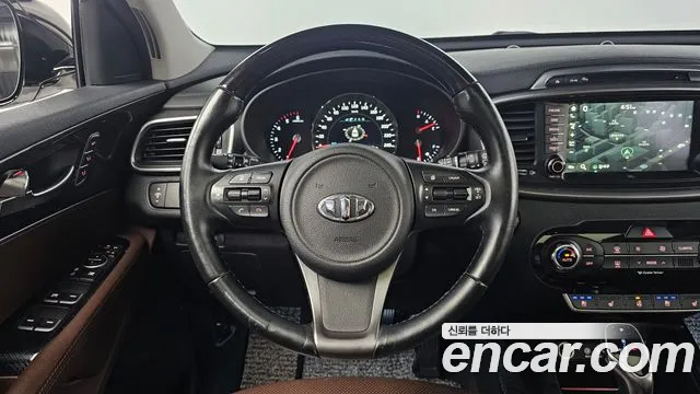 Kia Sorento 2015 — фото 12