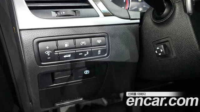 Hyundai Genesis 2015 — фото 14