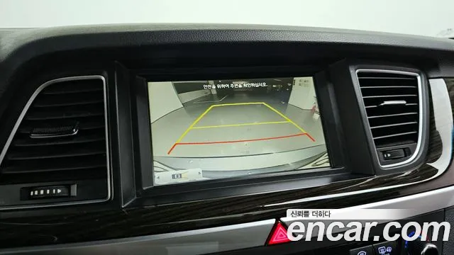 Hyundai Genesis 2015 — фото 15