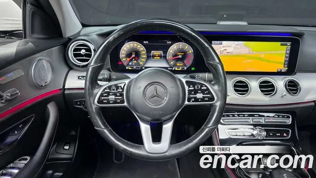 Mercedes-Benz E-Class 2019 — фото 13