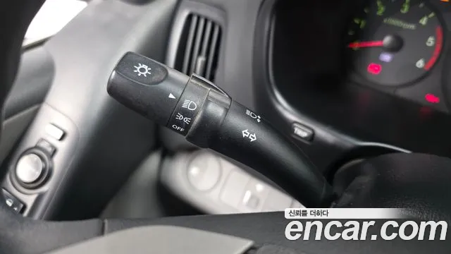 Hyundai Starex 2014 — фото 16