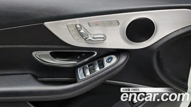 Mercedes-Benz C-Class 2018 — фото 5
