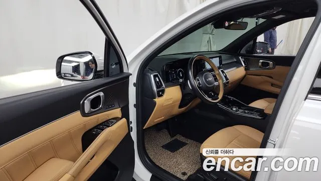Kia Sorento 2022 — фото 10