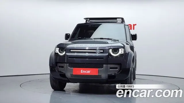 Land Rover Defender 2025 — фото 3