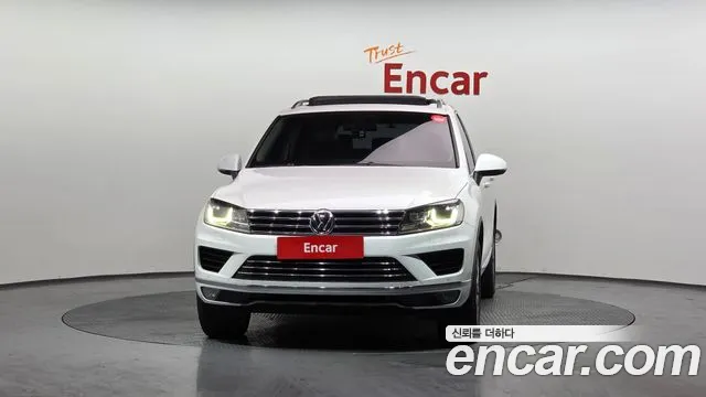 Volkswagen Touareg 2016 — фото 3