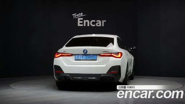 BMW i4 2024 — фото 4