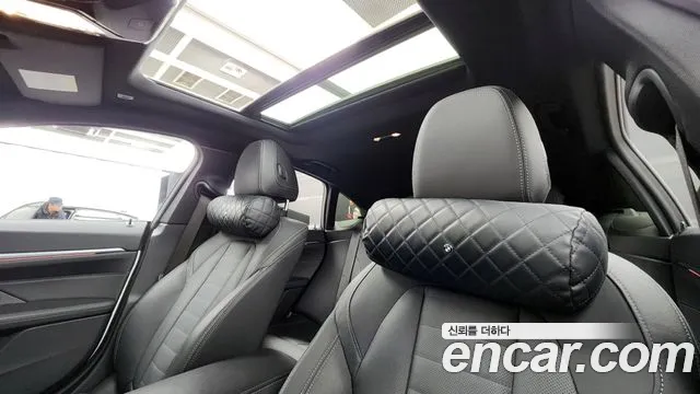 BMW i4 2024 — фото 19
