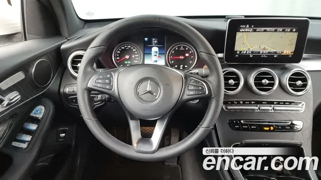 Mercedes-Benz GLC-Class 2019 — фото 13